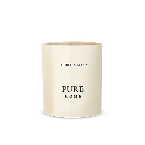 Fragrance candle Home Ritual 18 with elegant aroma and 35-40 hour burn time.